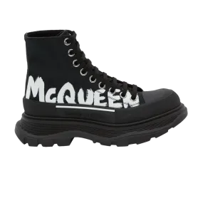 Alexander McQueen Wmns Tread Slick Boot 'McQueen Graffiti Logo - Black'