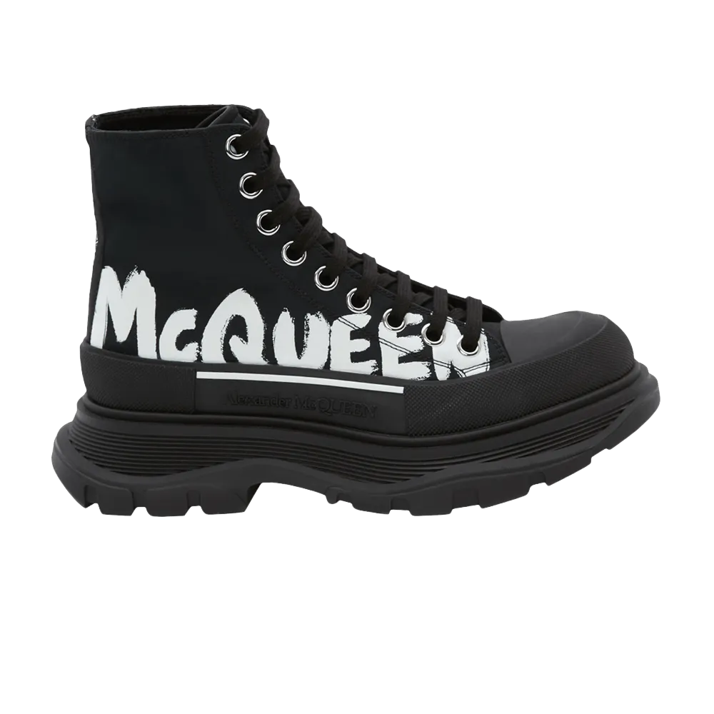 Alexander McQueen Wmns Tread Slick Boot 'McQueen Graffiti Logo - Black'