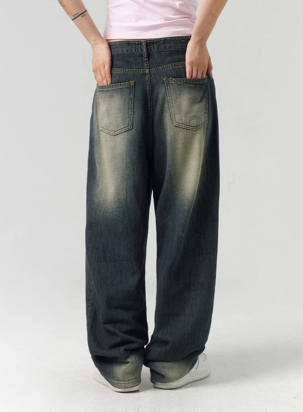 Baggy Dark-Wash Jeans CL314