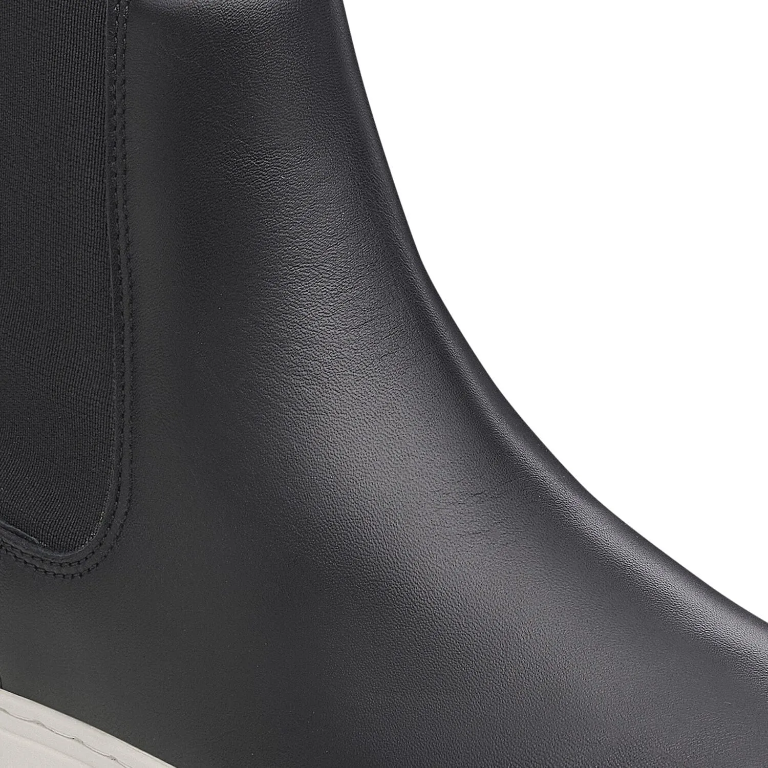 Bend Leather Chelsea Boot