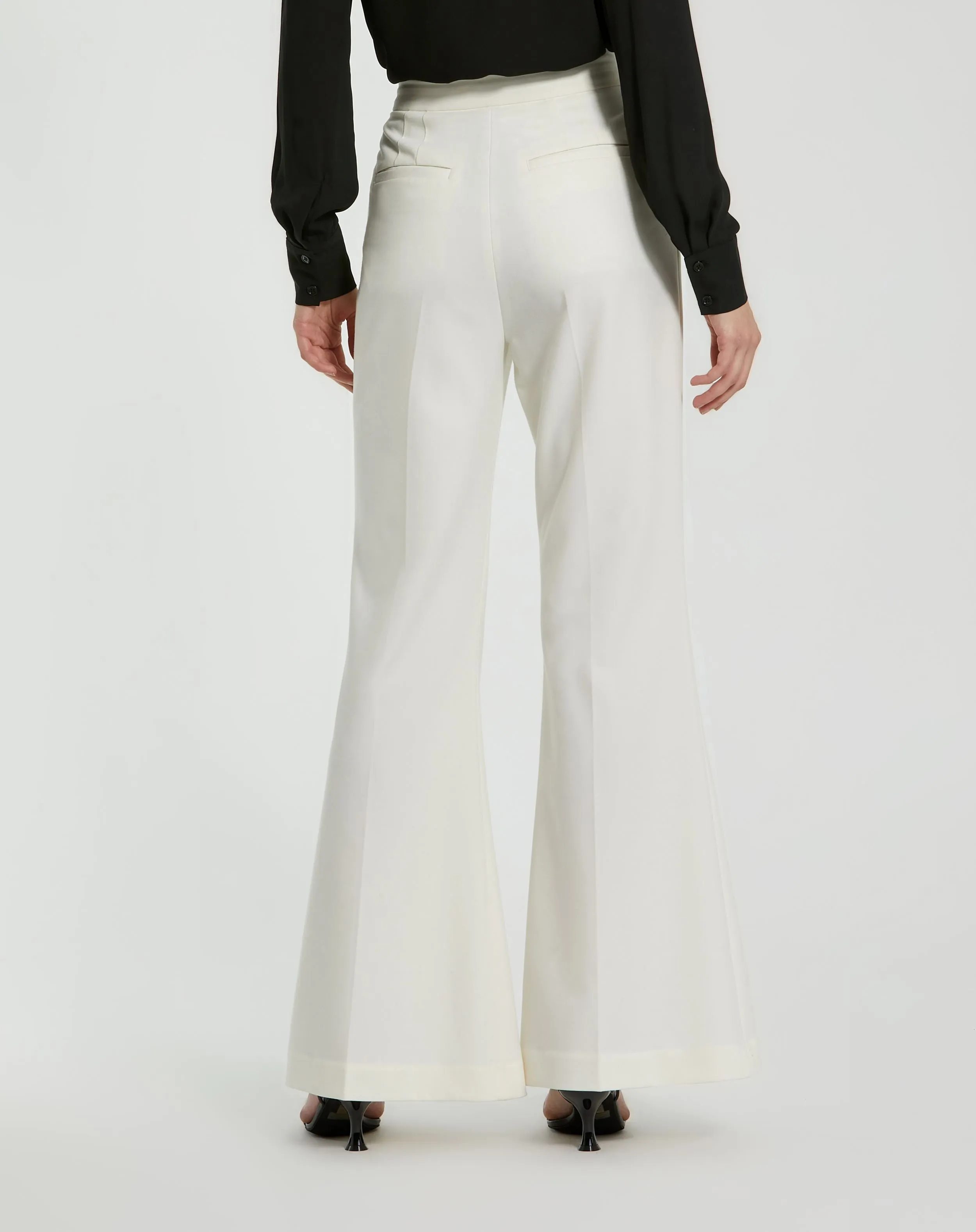 Classic Crepe Flared Trouser Pant