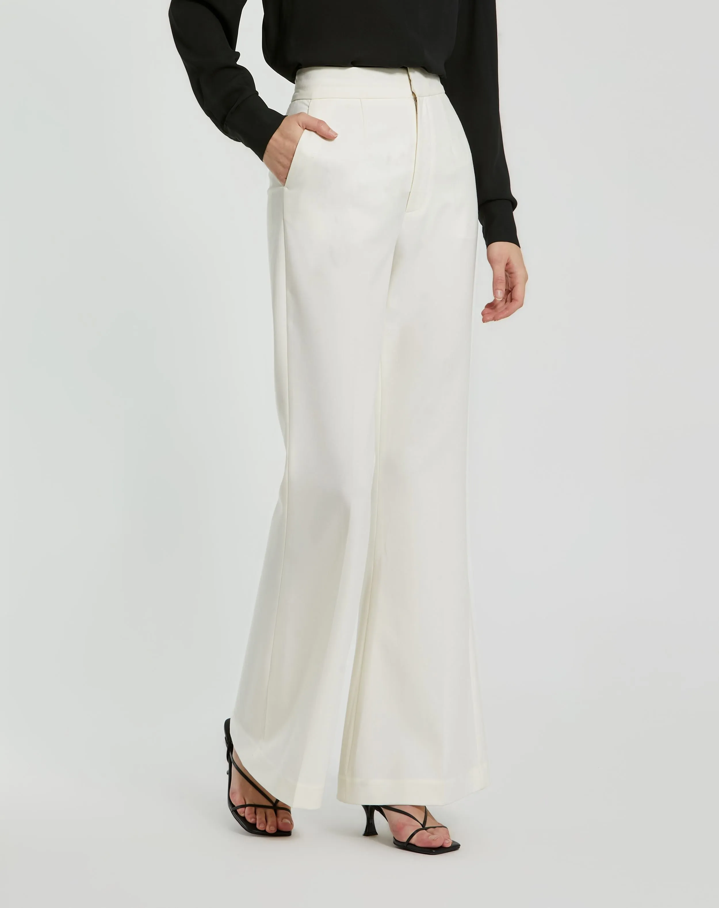 Classic Crepe Flared Trouser Pant