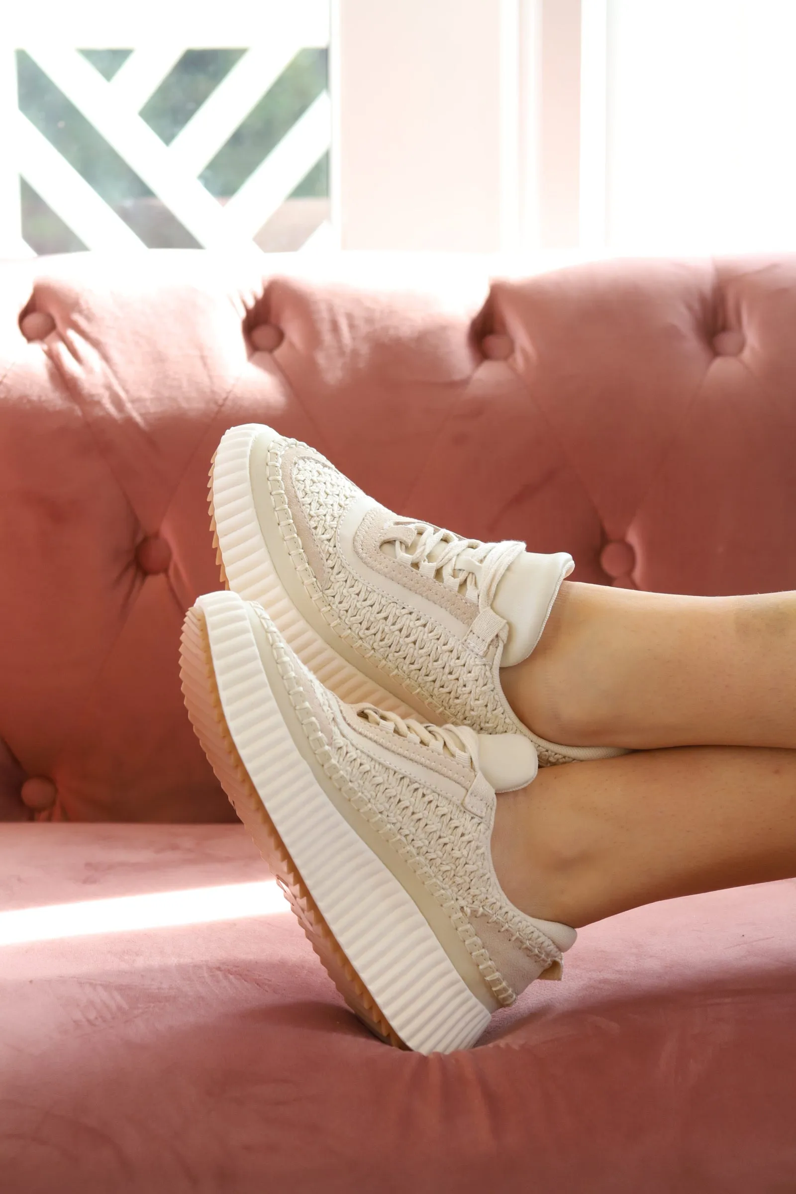 Dolen Knit Sneaker