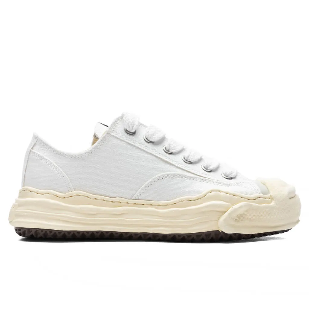 Hank Low Vintage Sole Canvas Sneaker - White