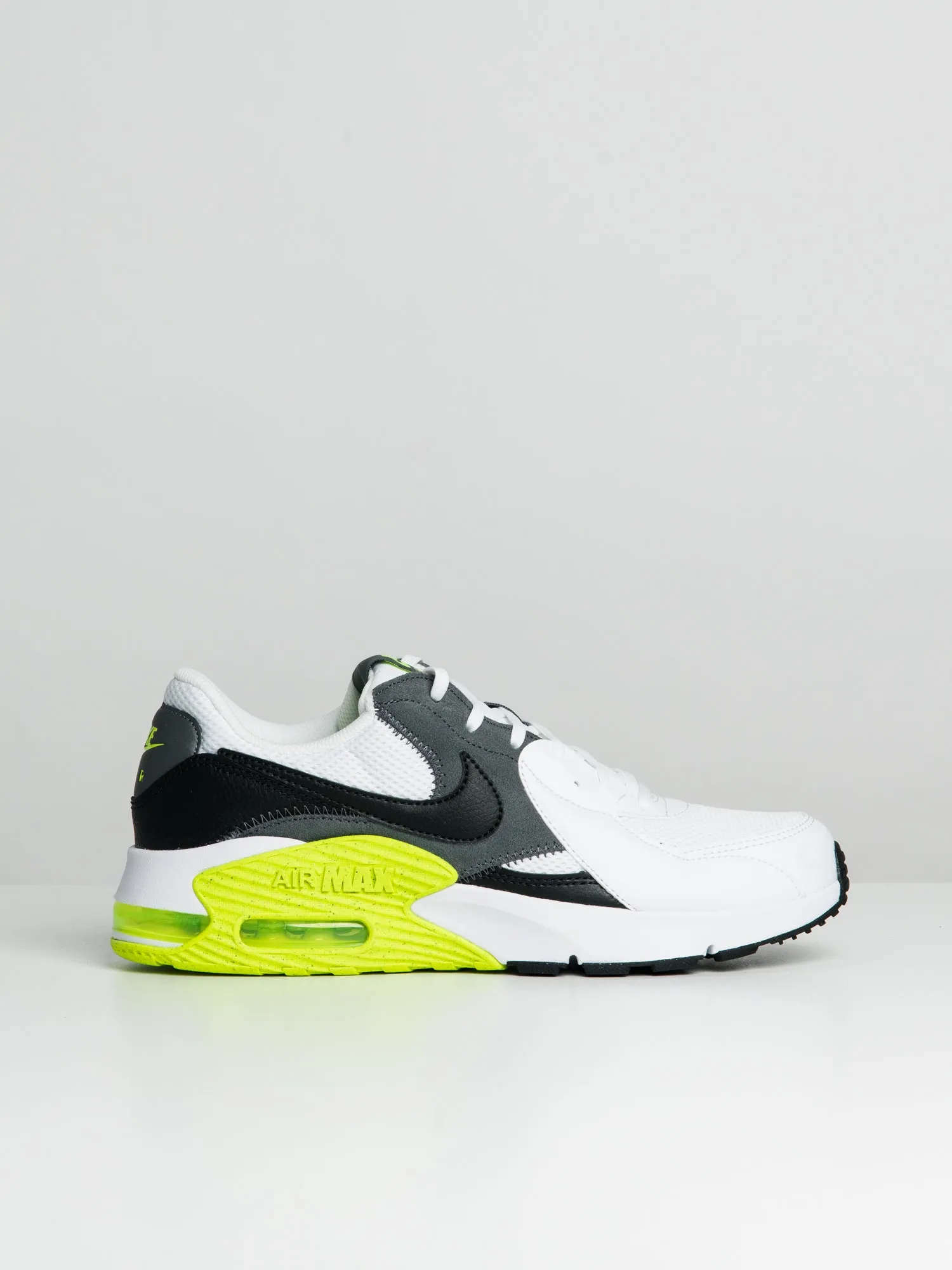 MENS NIKE AIR MAX EXCEE SNEAKER - CLEARANCE